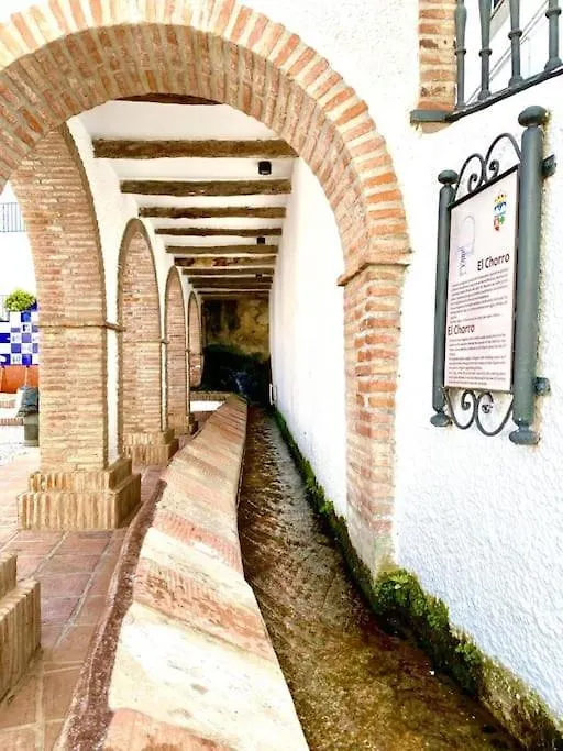 Casa Rural Manantial De Las Jaras Istan Spain