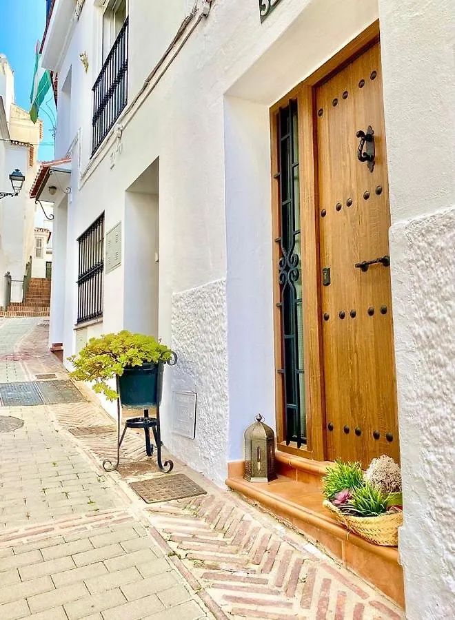 Casa Rural Manantial De Las Jaras Istán Hébergement de vacances
