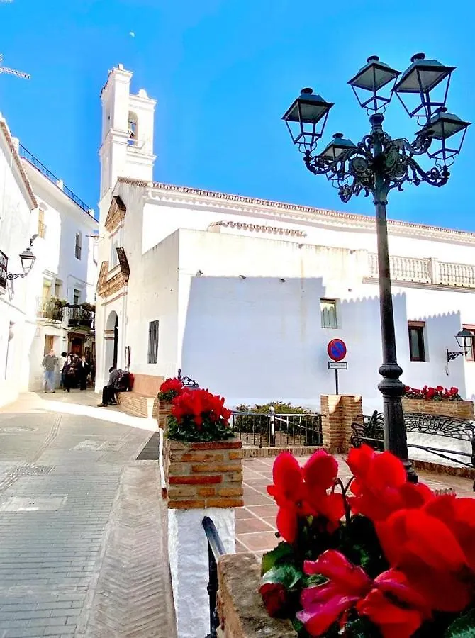 Holiday home Casa Rural Manantial De Las Jaras Istan