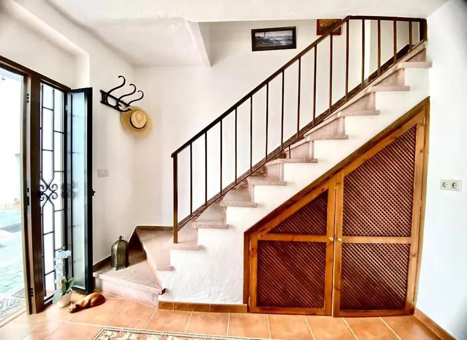 Holiday home Casa Rural Manantial De Las Jaras Istan